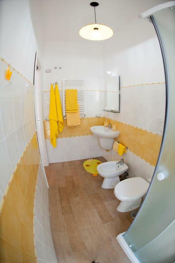 Bed & Breakfast O' Paese E Masaniello Naples